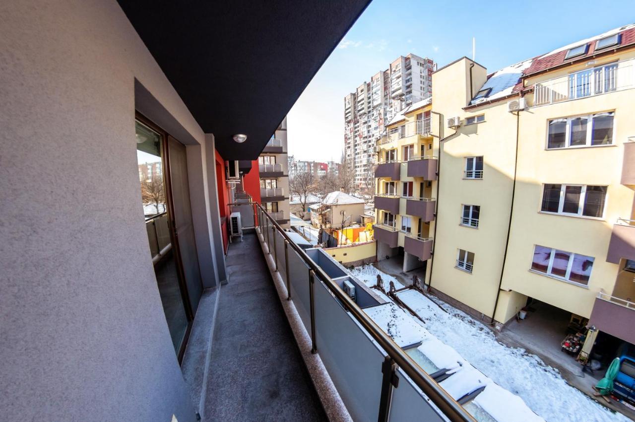 Bright 1Bdr Apartment With A Balcony Sofia Zewnętrze zdjęcie